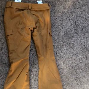 Women’s volcom snow pants